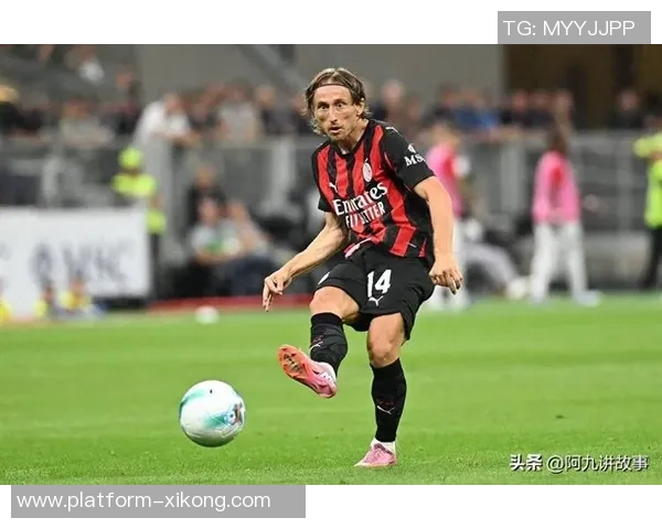 AC米兰公布九月最佳球员候选名单莫德里奇普利西奇拉比奥特等人入围 AC米兰公布九月最佳球员候选名单莫德里奇普利西奇拉比奥特等人入围
