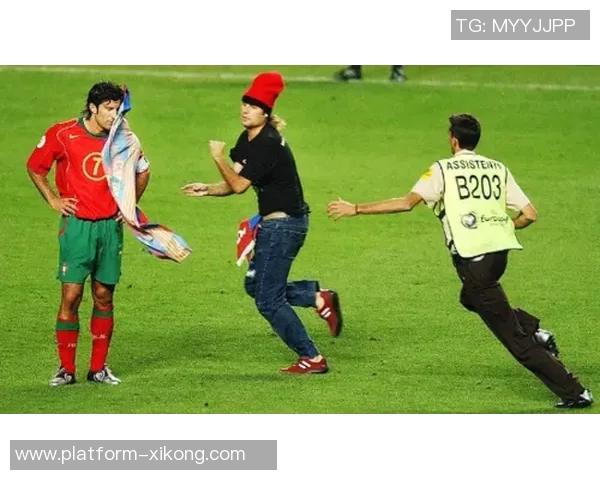 前巴萨主席坚定立场不与菲戈互动只为球队胜利而努力 前巴萨主席坚定立场不与菲戈互动只为球队胜利而努力