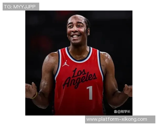 卢指导强调哈登比尔小卡祖巴茨首发组合需寻找最佳化学反应 卢指导强调哈登比尔小卡祖巴茨首发组合需寻找最佳化学反应