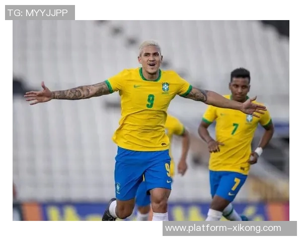 国际足联新规广告牌距离边线需保持1米以降低比赛风险 国际足联新规广告牌距离边线需保持1米以降低比赛风险