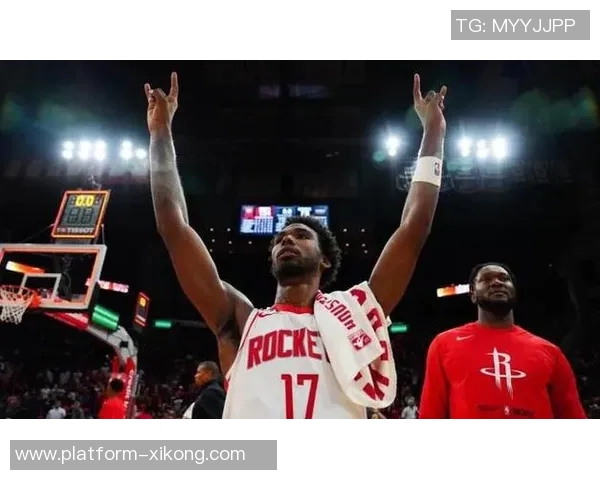 乌度卡称赞戴维森在场上决策能力期待他在球队的表现 乌度卡称赞戴维森在场上决策能力期待他在球队的表现