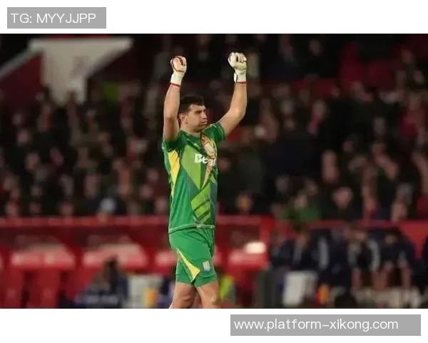 前曼联助教质疑球队未引进世界杯冠军大马丁的原因 前曼联助教质疑球队未引进世界杯冠军大马丁的原因