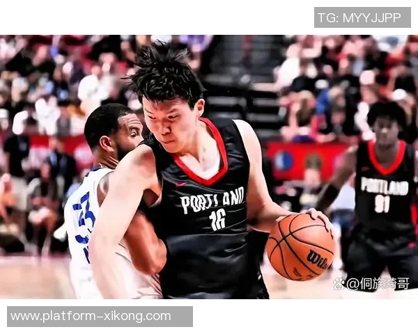 杨瀚森防守位置感显著提升媒体人称赞其持续进步表现 杨瀚森防守位置感显著提升媒体人称赞其持续进步表现