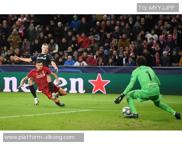 欧冠小组赛激战正酣巴黎领跑五队全胜争夺出线资格 欧冠小组赛激战正酣巴黎领跑五队全胜争夺出线资格