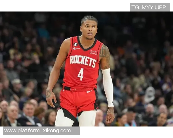 杰伦格林腿筋拉伤终结连续186场出战纪录成现存第三长纪录的遗憾