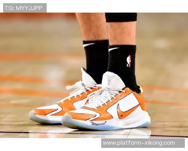 10月份NBA球员上脚鞋款排行榜科比鞋独占前两名布克紧随其后位列第四