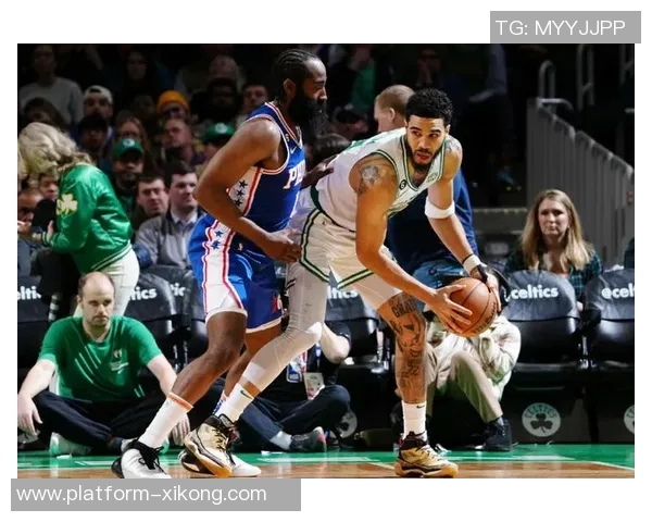 马克西赛季前五场场均352分追平哈登2019年辉煌表现 马克西赛季前五场场均352分追平哈登2019年辉煌表现