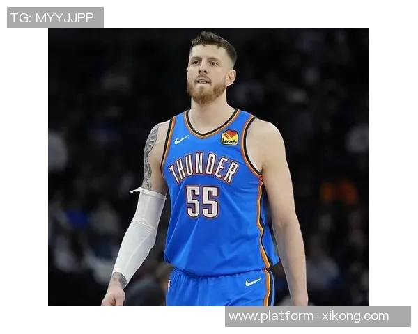 哈滕回忆掘金艰难岁月只能作为约基奇替补苦撑10分钟 哈滕回忆掘金艰难岁月只能作为约基奇替补苦撑10分钟