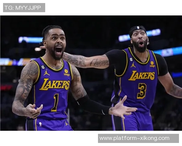 浓眉谈拉塞尔选择湖人：他愿意冒险放弃更高薪水