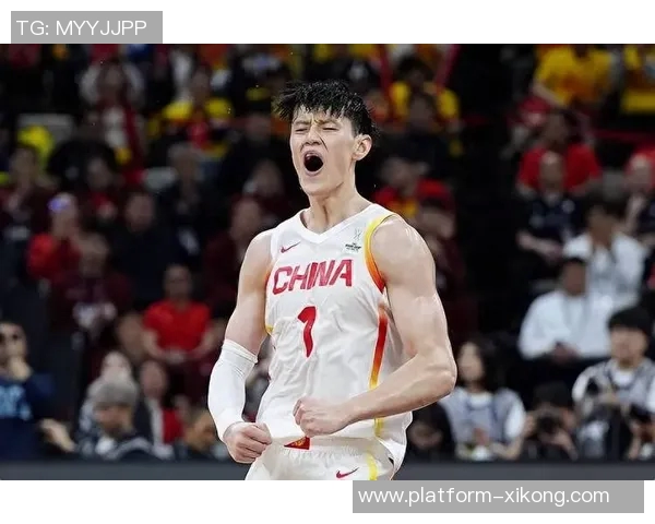 林书豪曾凡博重聚澳门两位首钢7号的精彩时刻回忆 林书豪曾凡博重聚澳门两位首钢7号的精彩时刻回忆