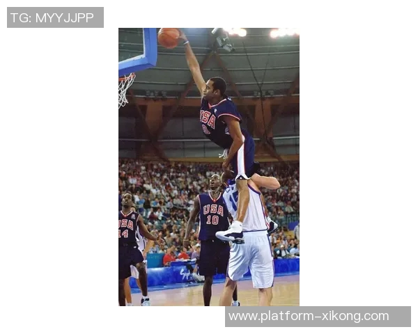 10月29日NBA最佳球员评选结果揭晓精彩瞬间回顾与分析 10月29日NBA最佳球员评选结果揭晓精彩瞬间回顾与分析