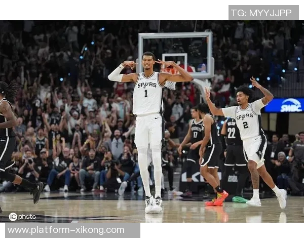 10月29日NBA最佳球员评选结果揭晓精彩瞬间回顾与分析