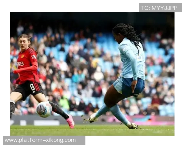 曼城女足前锋的前女友年仅27岁不幸遇车祸离世未系安全带引发关注 曼城女足前锋的前女友年仅27岁不幸遇车祸离世未系安全带引发关注