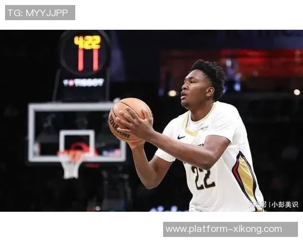 2025届新秀对决精彩纷呈哈珀与奎因赛后互换球衣展现友谊